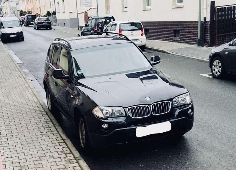Gebraucht BMW X3 Sport Line 177 PS (130 kW) 2010 Schwarz SUV