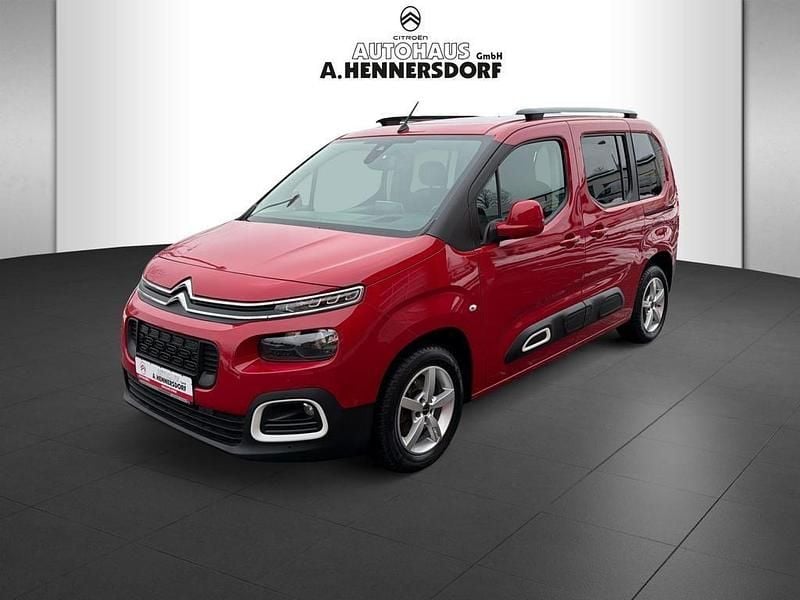Rot Gebraucht 2019 Citroën Berlingo Shine Van / Kleinbus | 16.890 € (Guter Preis) - Bild 1/4