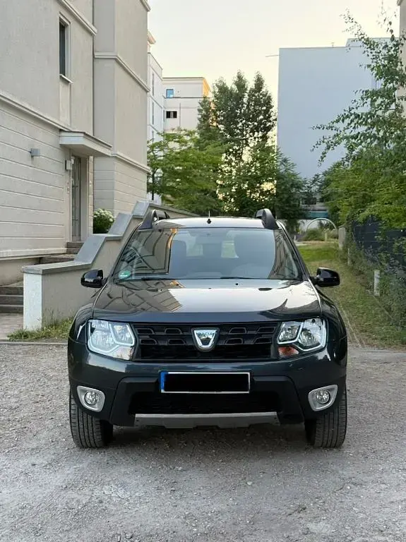 Gebraucht Dacia Duster Prestige 114 PS (83 kW) 2017 Blau SUV