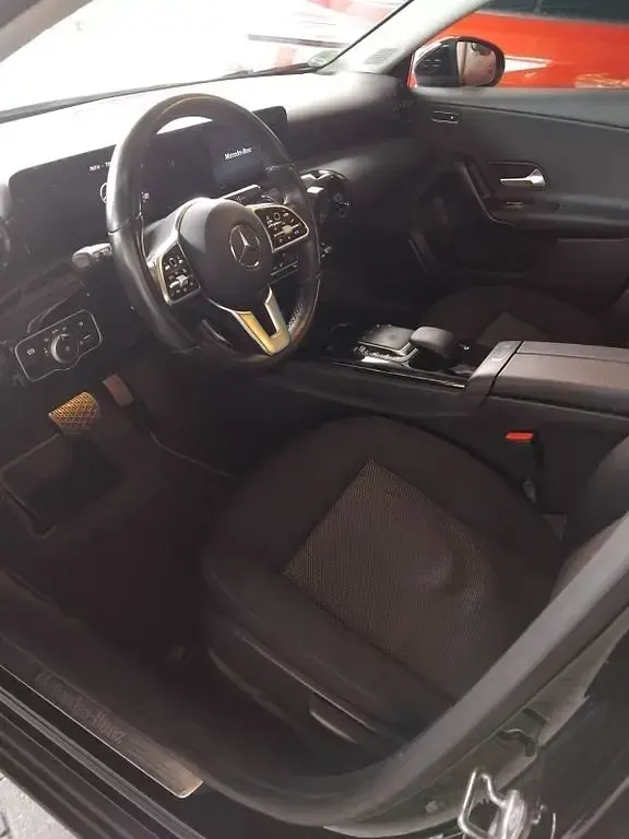 Gebraucht Mercedes A250 218 PS (160 kW) 2021 Schwarz Limousine