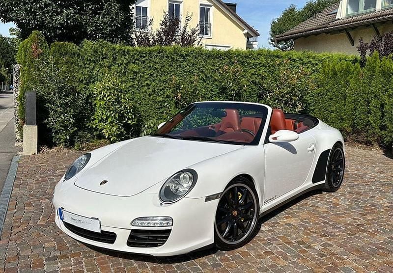 Weiß Gebraucht 2006 Porsche 911 Carrera GTS Cabrio | 38.800 € - Bild 1/4
