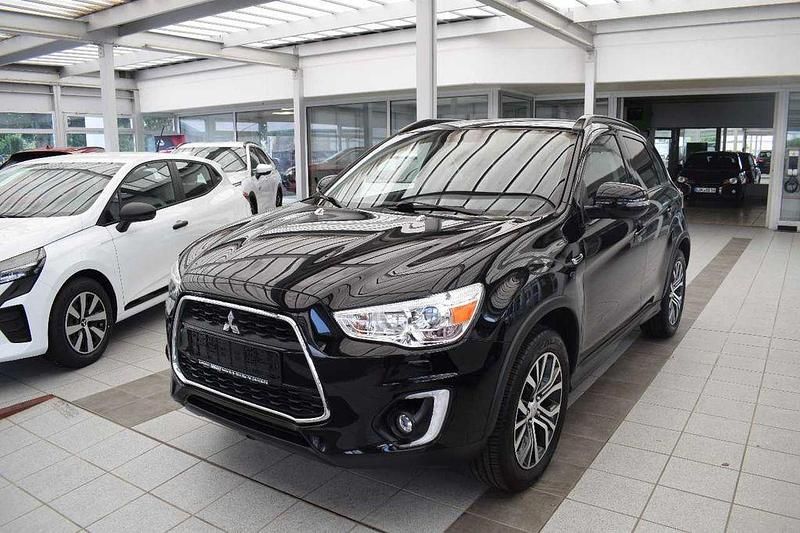 Gebraucht Mitsubishi ASX 117 PS (86 kW) 2016 Schwarz SUV