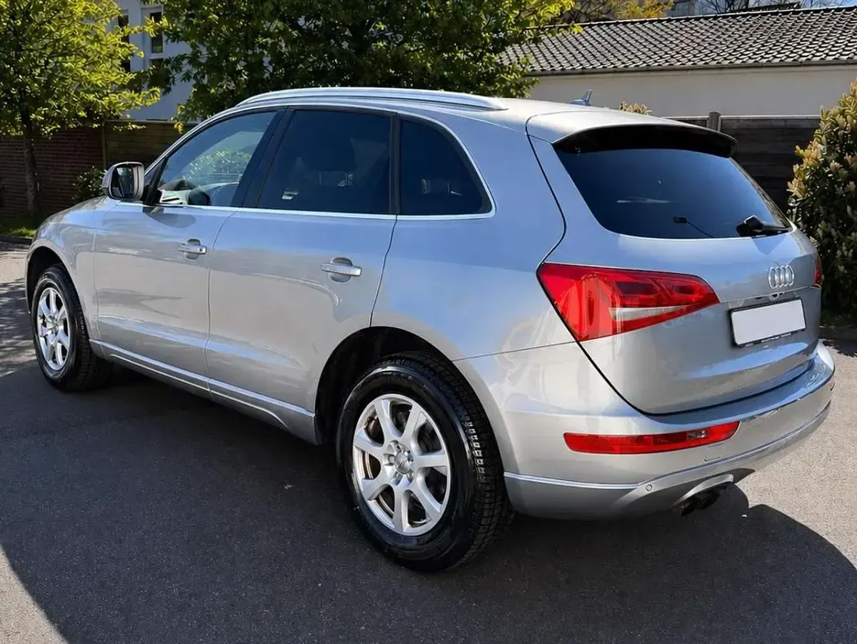 Gebraucht Audi Q5 170 PS (125 kW) 2011 Grau SUV