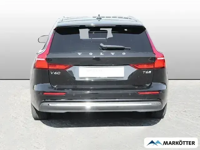 Gebraucht Volvo V60 Plus 349 PS (256 kW) 2025 Schwarz Kombi