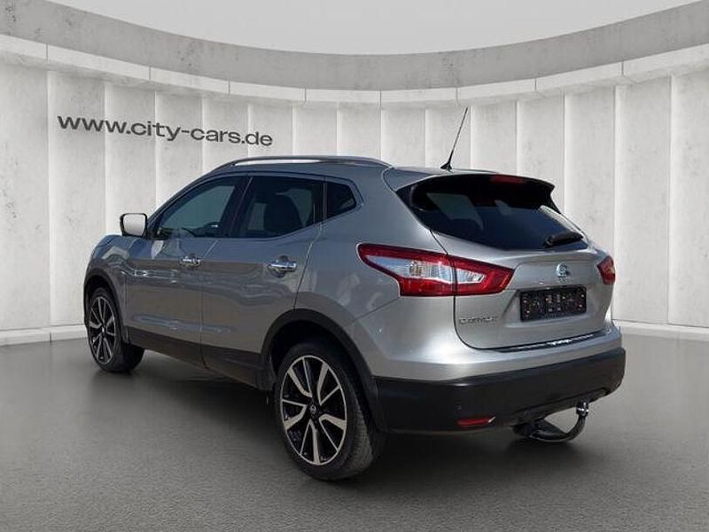 Gebraucht Nissan Qashqai Tekna 163 PS (119 kW) 2017 Andere SUV