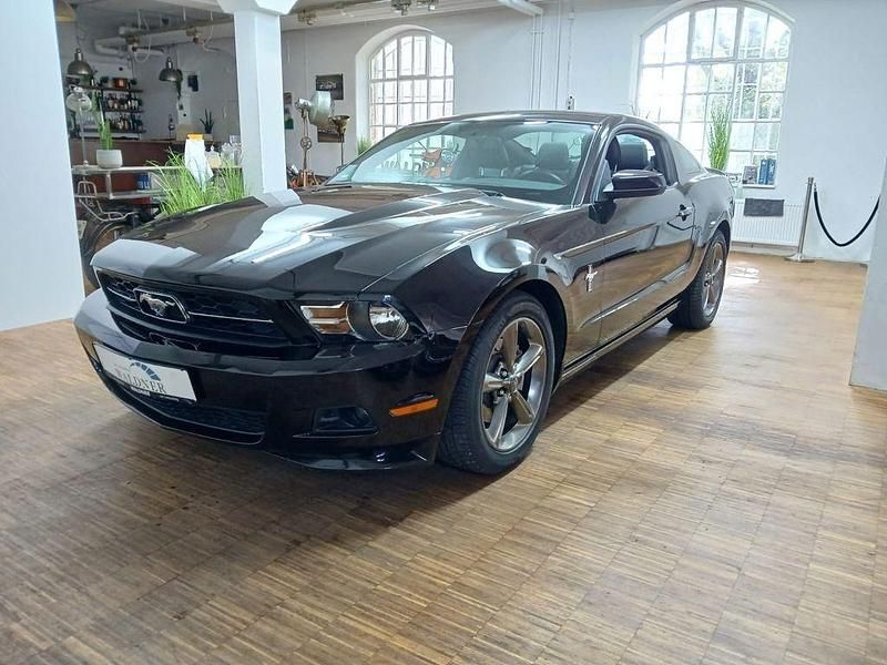 Gebraucht Ford Mustang 309 PS (227 kW) 2012 Schwarz
