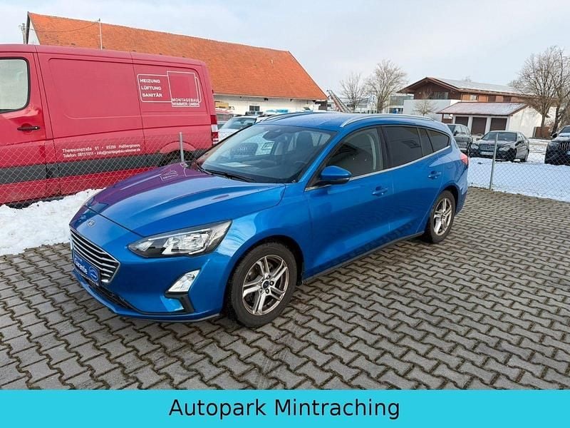 Blau Gebraucht 2020 Ford Focus Cool & Connect Kombi | 10.990 € (Guter Preis) - Bild 1/4