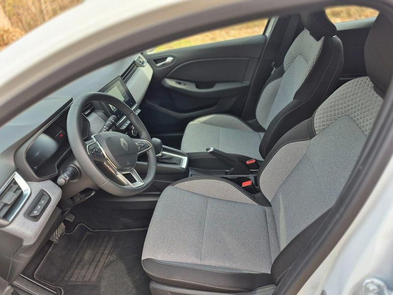 Gebraucht Renault Clio V Techno 91 PS (66 kW) 2025 Weiß Kleinwagen