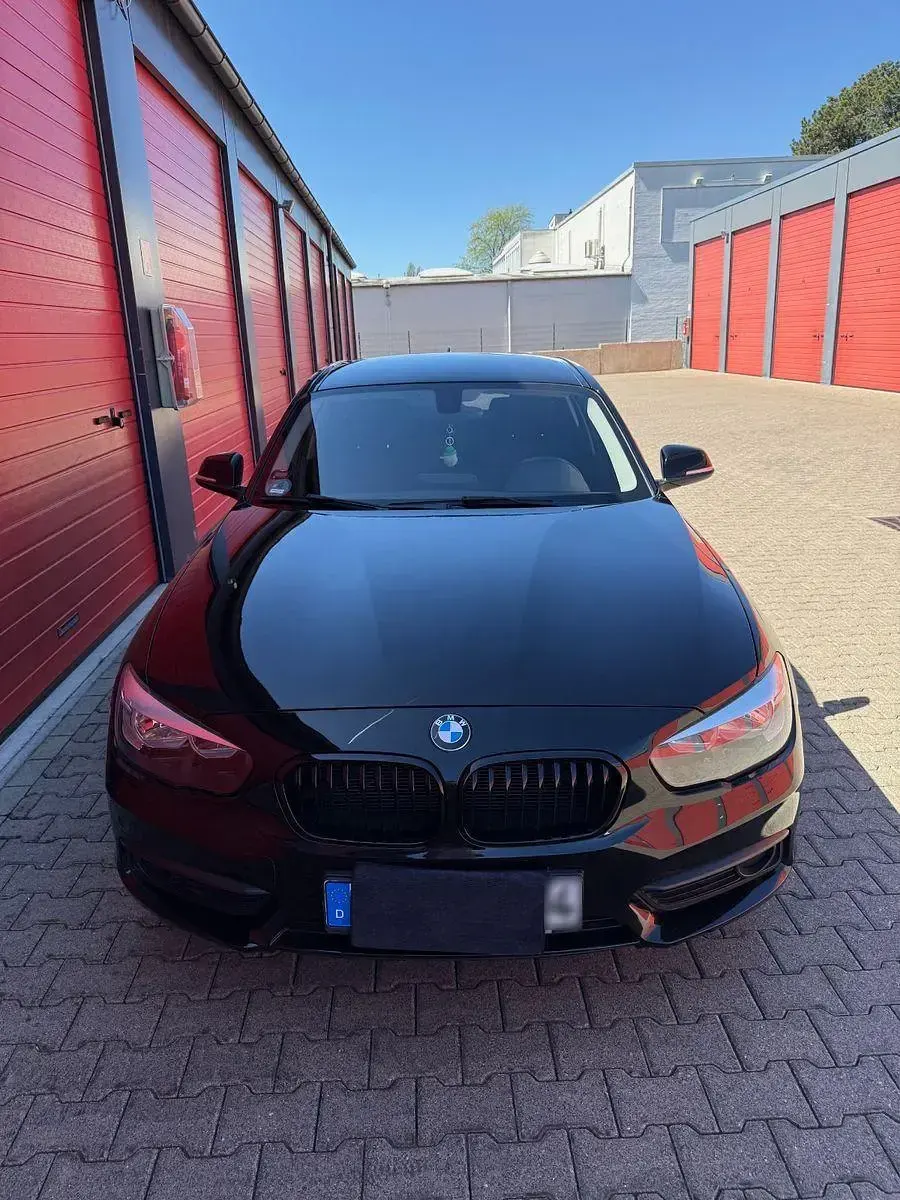 Gebraucht BMW 116 109 PS (80 kW) 2015 Schwarz Kleinwagen