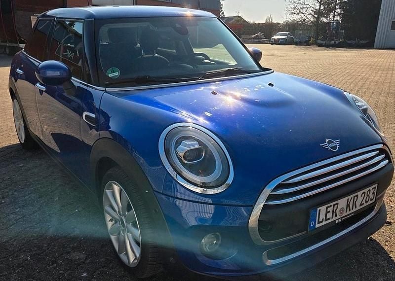 Gebraucht Mini Cooper 116 PS (85 kW) 2019 Blau Kleinwagen