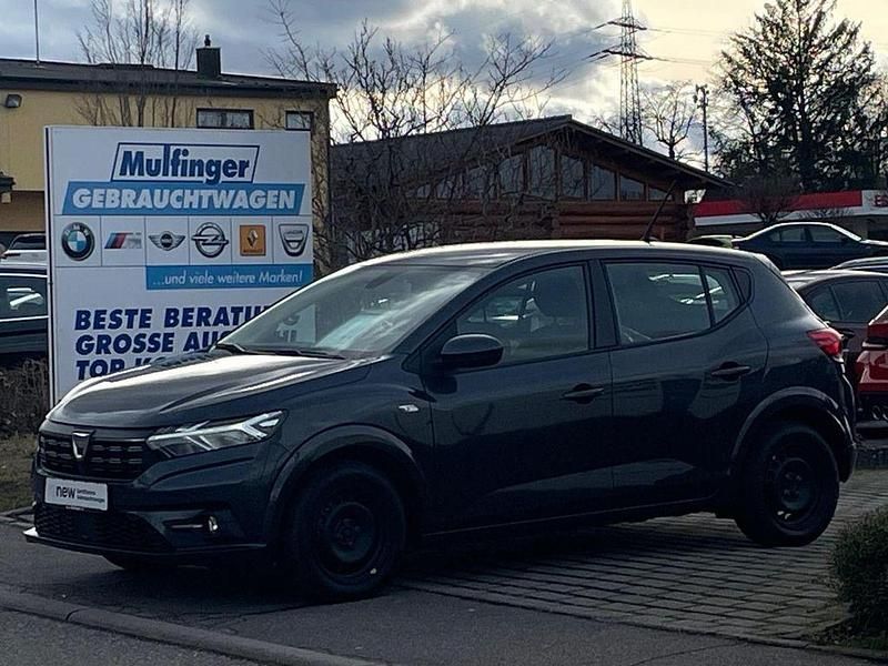 Gebraucht Dacia Sandero Comfort 67 PS (49 kW) 2022 Kometengrau (metallic) Kleinwagen