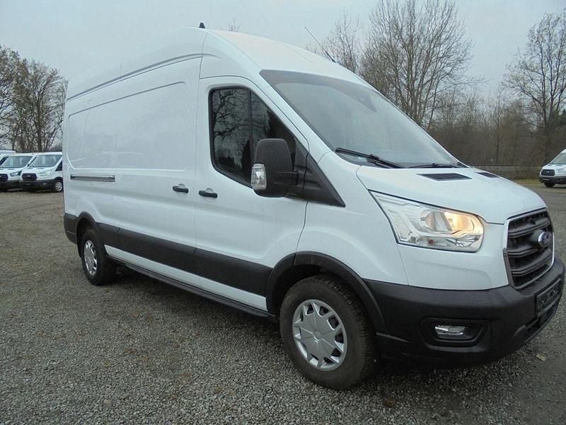 Weiß Gebraucht 2022 Ford Transit Van / Kleinbus | 20.825 € (Superpreis) - Bild 1/4