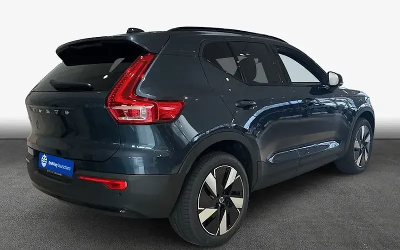 Używany Volvo EX40 Plus 185 kW (252 KM) 2025 Niebieski SUV