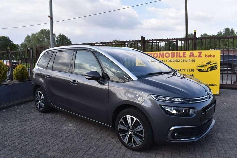 Grau Gebraucht 2018 Citroën C4 SpaceTourer Shine Van / Kleinbus | 9.300 € (Fairer Preis) - Bild 1/4