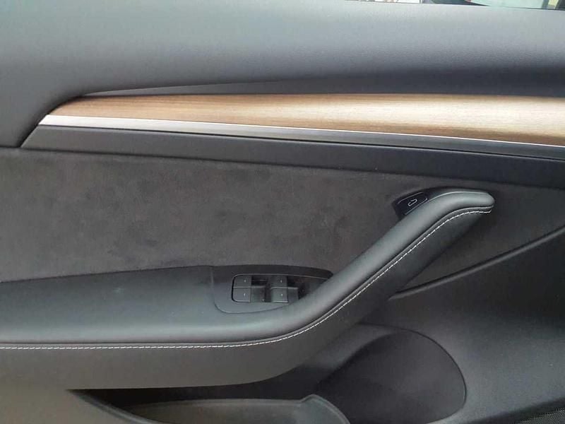 Gebraucht Tesla Model 3 Long Range AWD 366 kW (498 PS) 2022 Solid black Limousine