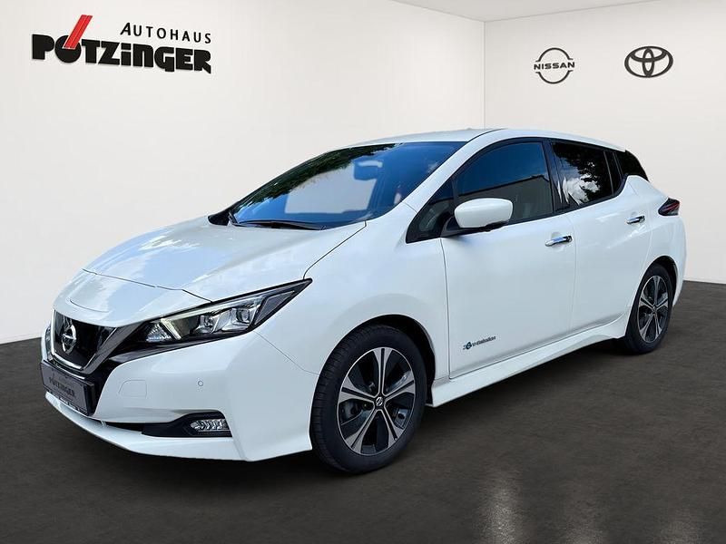 Pearl white perleffekt Gebraucht 2020 Nissan Leaf Tekna Kleinwagen | 15.790 € (Etwas zu teuer) - Bild 1/4