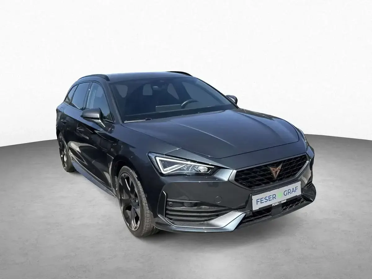 Gebraucht Cupra Leon 204 PS (150 kW) 2023 Magnetic grau metallic Kombi