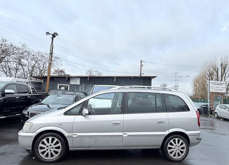 Gebraucht Opel Zafira 125 PS (91 kW) 2005 Silber Van / Kleinbus