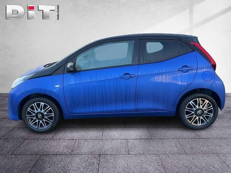 Gebraucht Toyota Aygo X-clusiv 72 PS (52 kW) 2020 Blue me Kleinwagen
