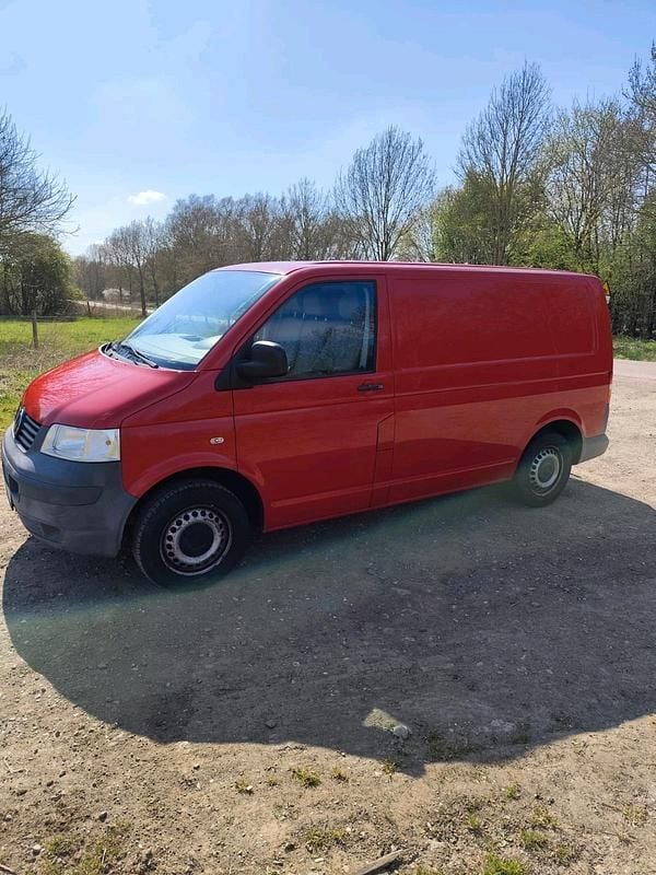 Rot Gebraucht 2008 VW T5 Van | 5.999 € (Guter Preis) - Bild 1/4