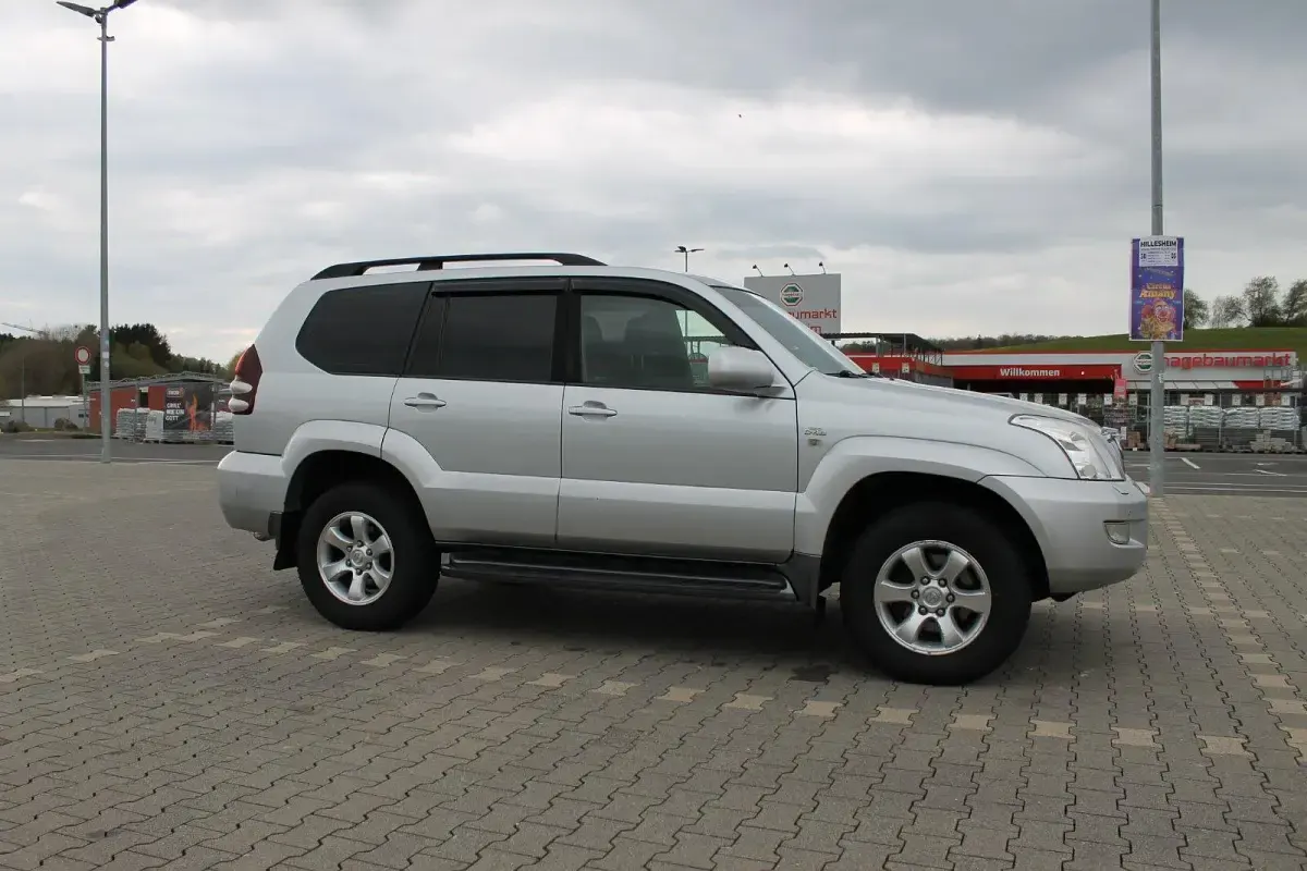 Gebraucht Toyota Land Cruiser Prado 173 PS (127 kW) 2008 Grau SUV