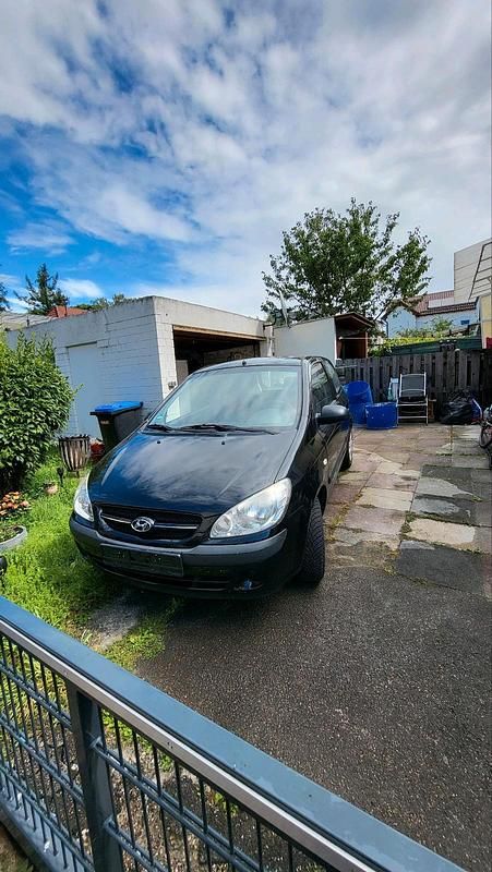 Schwarz Gebraucht 2009 Hyundai Getz Kleinwagen | 1.490 € - Bild 1/4