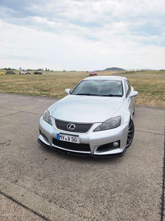 Silber Gebraucht 2010 Lexus IS-F Limousine | 22.999 € - Bild 1/4