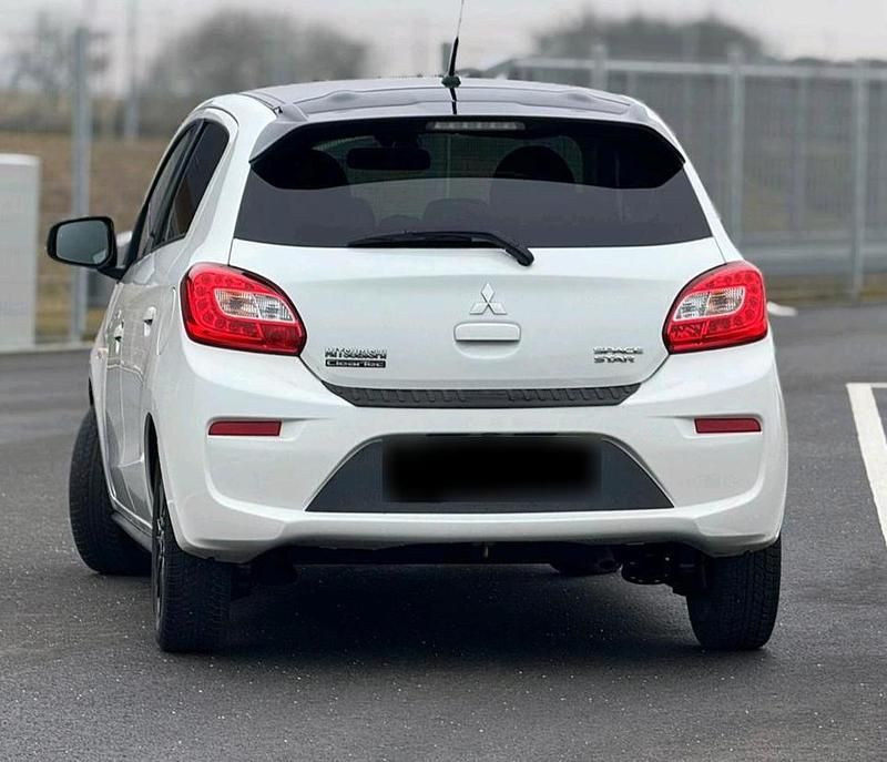 Gebraucht Mitsubishi Space Star Diamant Edition 80 PS (58 kW) 2019 Weiß Kleinwagen