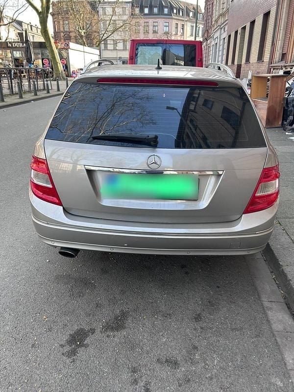 Second-hand Mercedes C220 170 CP (125 kW) 2007 Gri Break