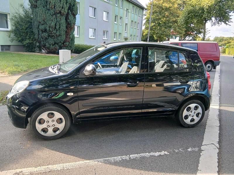 Gebraucht Kia Picanto 65 PS (47 kW) 2009 Schwarz Kleinwagen