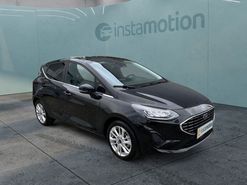 Schwarz Gebraucht 2023 Ford Fiesta Titanium Kleinwagen | 18.250 € (Fairer Preis) - Bild 1/4