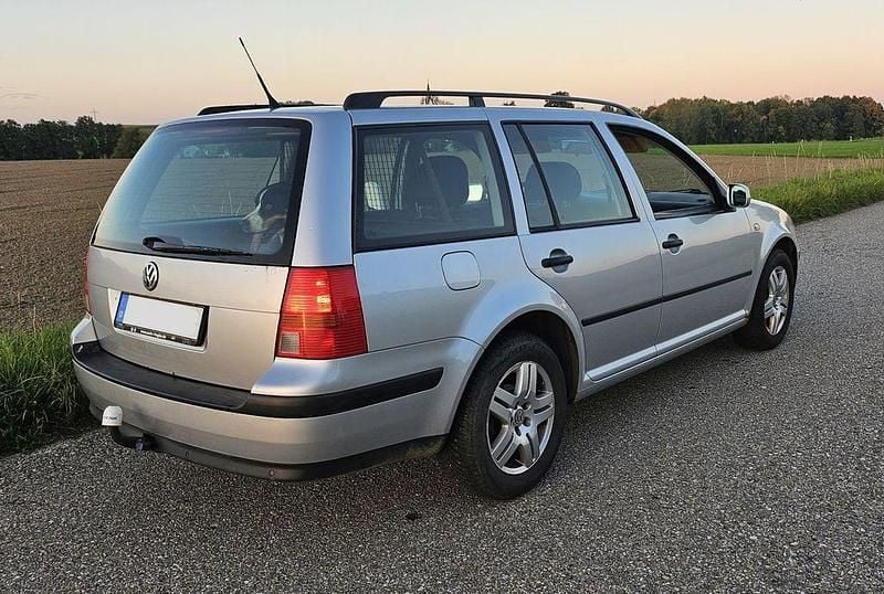 Gebraucht VW Golf IV 110 PS (80 kW) 2002 Silber Kombi