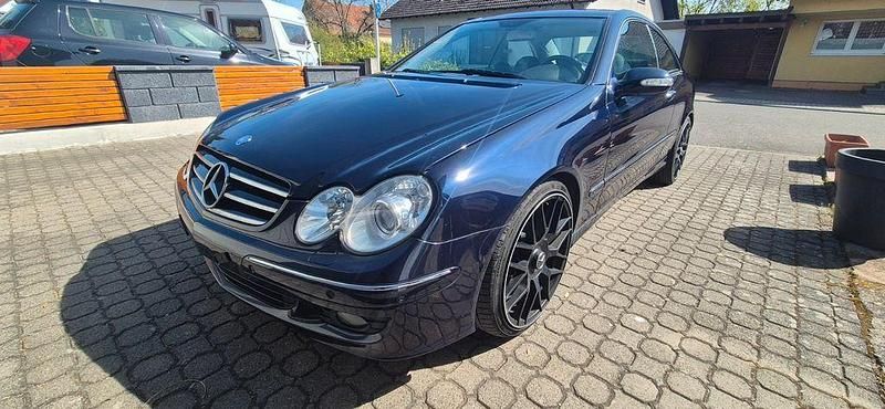 Gebraucht Mercedes CLK280 Elegance 231 PS (169 kW) 2008 Blau Coupé