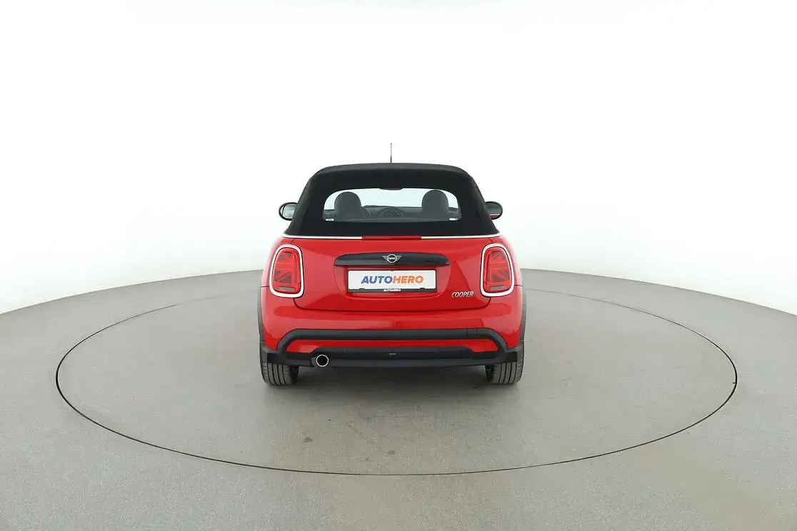 Gebraucht Mini Cooper Cabriolet Classic 136 PS (100 kW) 2023 Rot Cabrio