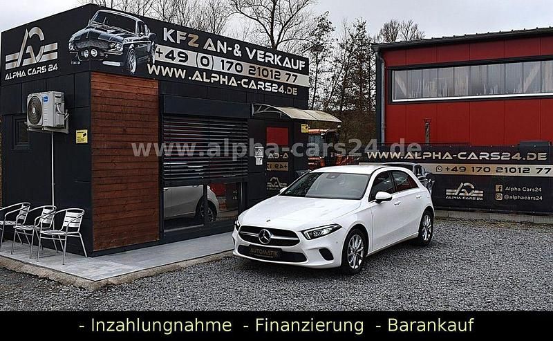 Gebraucht Mercedes A250 160 PS (117 kW) 2021 Weiß Limousine