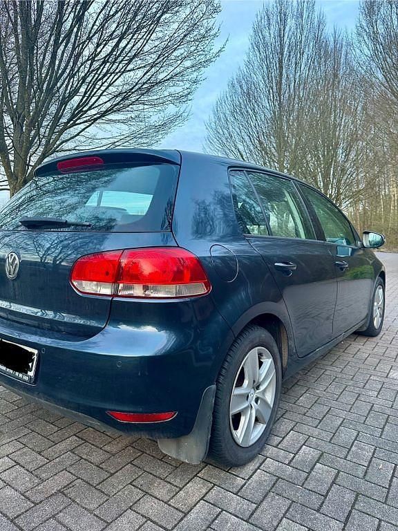 Gebraucht VW Golf VI 122 PS (89 kW) 2009 Blau Kleinwagen