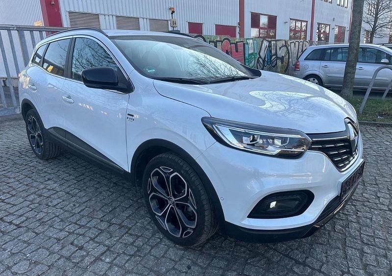 Gebraucht Renault Kadjar Black Edition 158 PS (116 kW) 2021 Weiß SUV