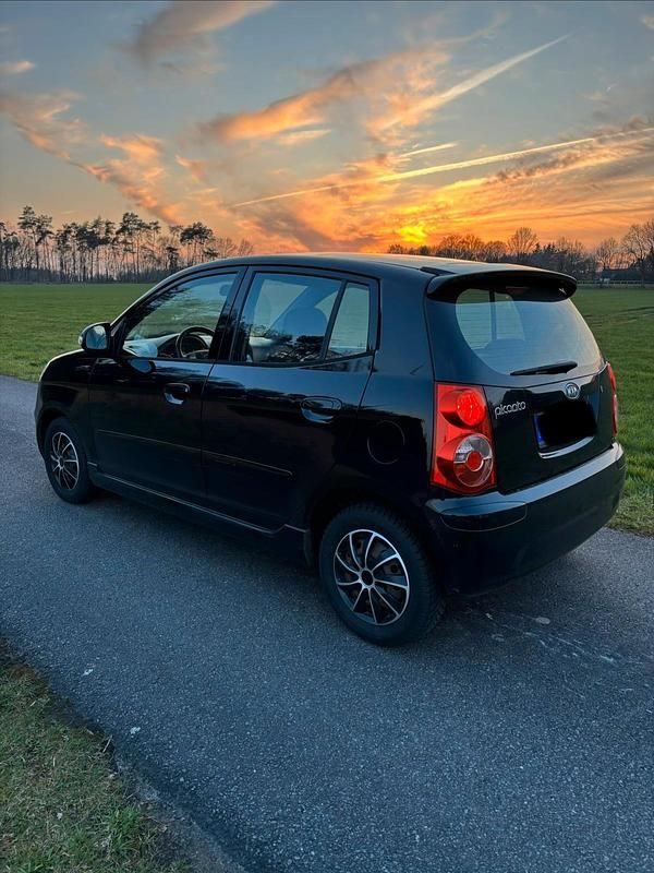 Gebraucht Kia Picanto 65 PS (47 kW) 2009 Schwarz Kleinwagen