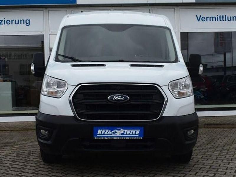 Gebraucht Ford Transit Trend 105 PS (77 kW) 2022 Weiß Van / Kleinbus