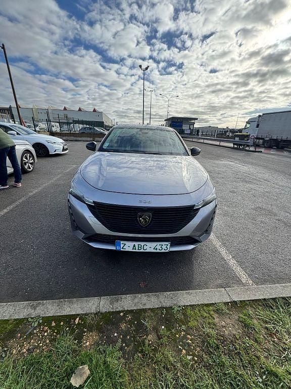 Grau Gebraucht 2022 Peugeot 308 Active Kombi | 13.950 € (Superpreis) - Bild 1/4