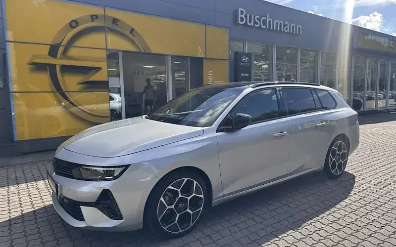 Gebraucht Opel Astra Ultimate 131 PS (96 kW) 2024 Kleinwagen