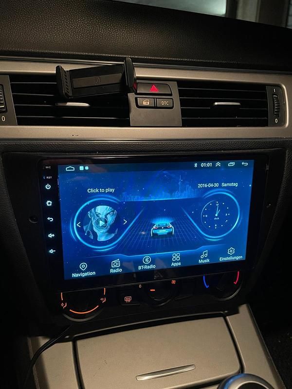 Gebraucht BMW 318 143 PS (105 kW) 2007 Schwarz Limousine