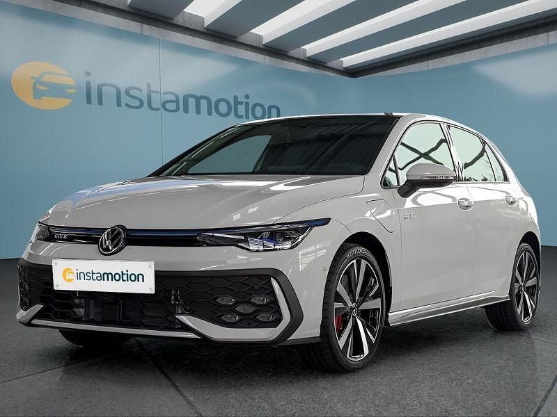 Weiß Gebraucht 2025 VW Golf VIII GTE Kleinwagen | 36.199 € (Superpreis) - Bild 1/4