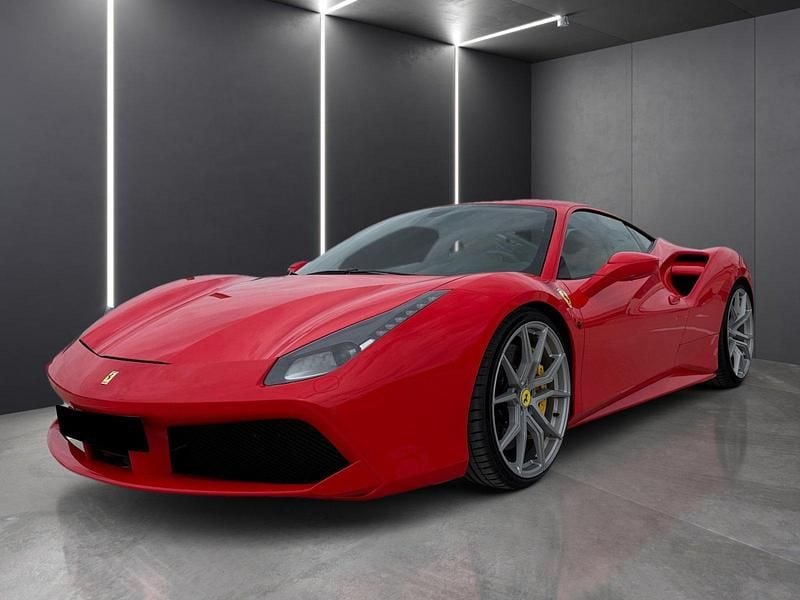 Gebraucht Ferrari 488 670 PS (492 kW) 2016 Rot Coupé