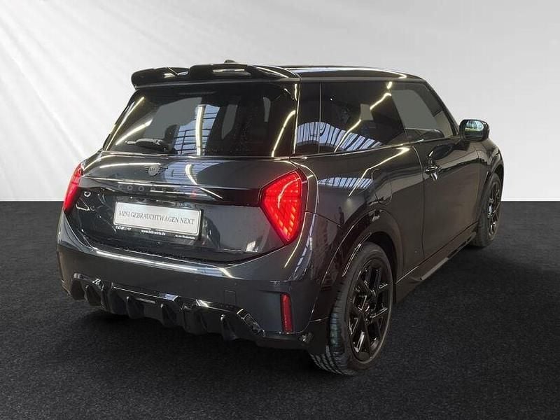 Gebraucht Mini Cooper S 204 PS (150 kW) 2024 Legend grey metallic Kleinwagen