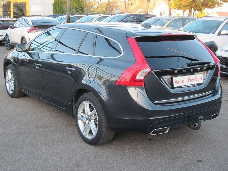 Gebraucht Volvo V60 288 PS (211 kW) 2015 Grau Kombi