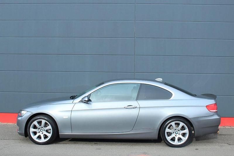 Second-hand BMW 325 218 CP (160 kW) 2007 Gri Coupe