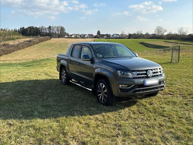 Second-hand VW Amarok 224 CP (164 kW) 2018 Gri Pickup