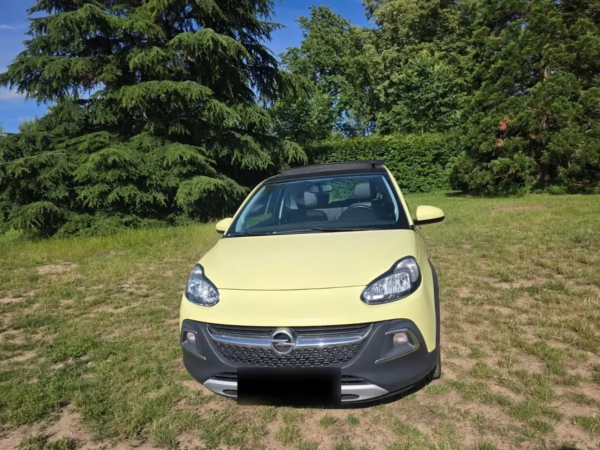 Gebraucht Opel Adam Rocks Rocks 85 PS (62 kW) 2014 Gelb Kleinwagen