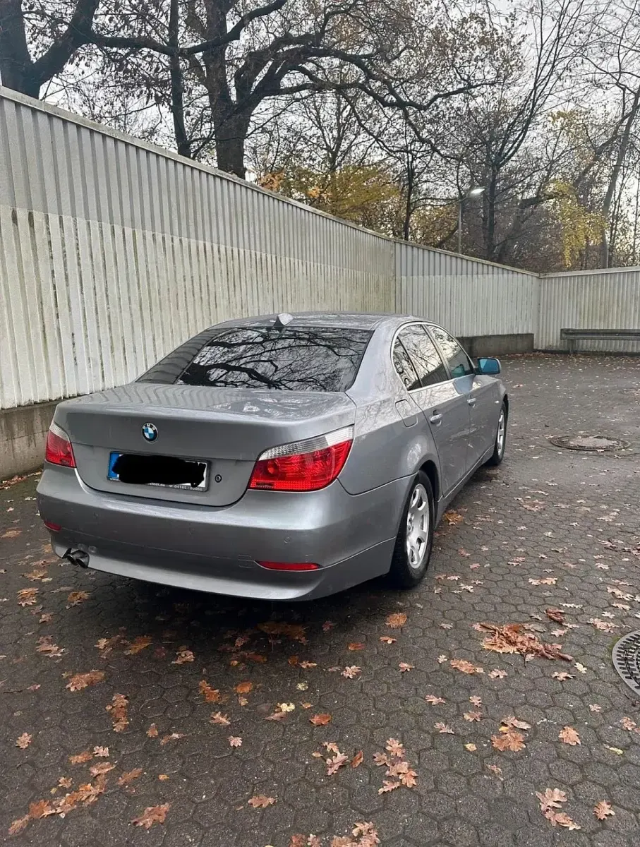 Używany BMW 520 170 KM (125 kW) 2003 Srebrny Sedan/Limuzyna